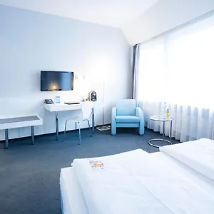 Hotel Select Checkpoint Charlie