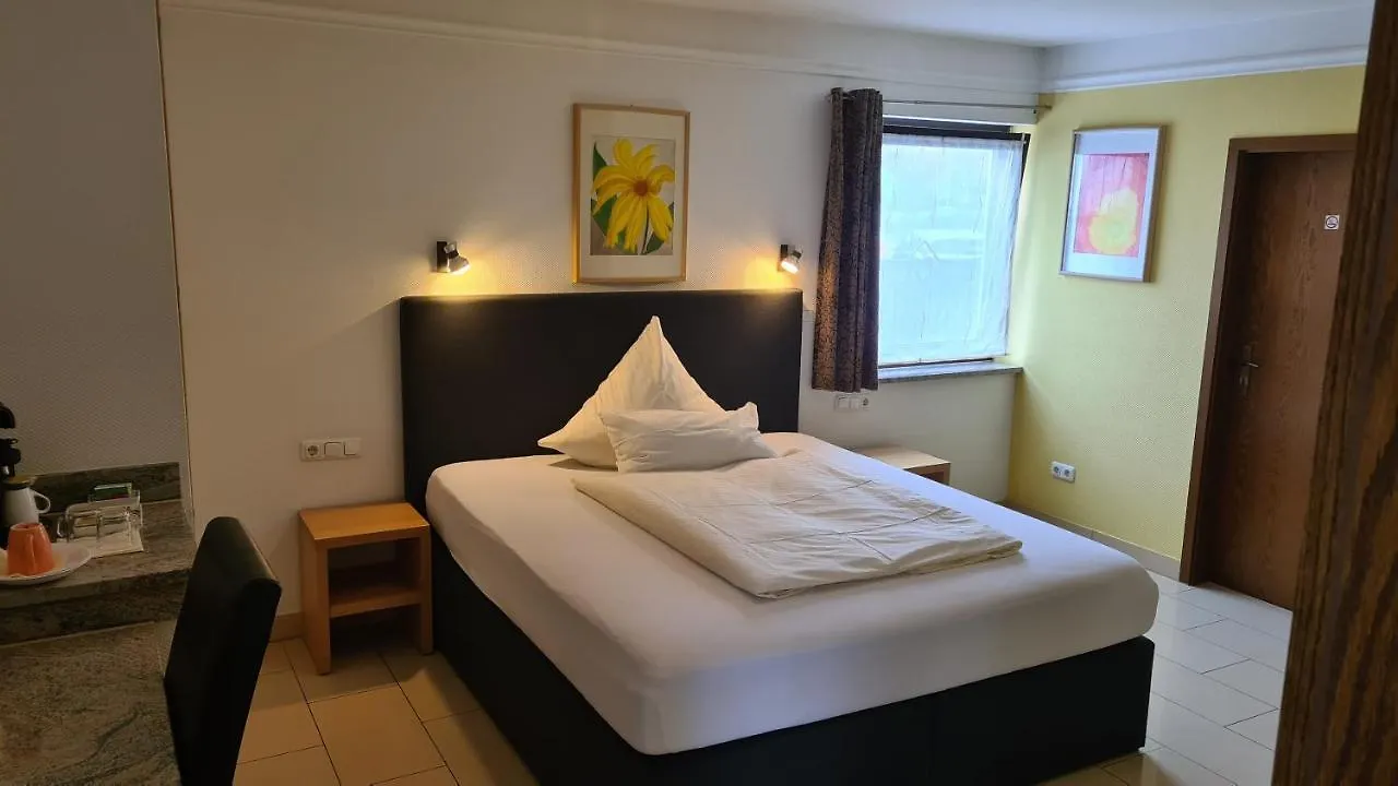 *** Guest house Business Pension Gasper Raunheim Germany